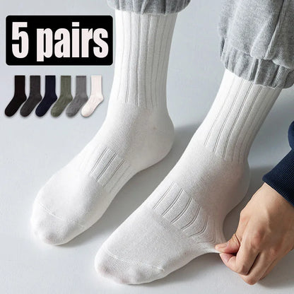 Lot de 5 Paires de Chaussettes pour Homme - Chaussettes Respirantes Unies pour Sport en Plein Air - Chaussettes Moyennes Casual en Coton - Style Harajuku Casual - Chaussettes de Basketball Unies