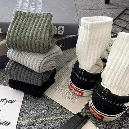 5 Pairs Men's Socks - Breathable Plain Outdoor Sport Socks - Casual Cotton Mid Socks - Harajuku Casual Style - Plain Basketball Socks